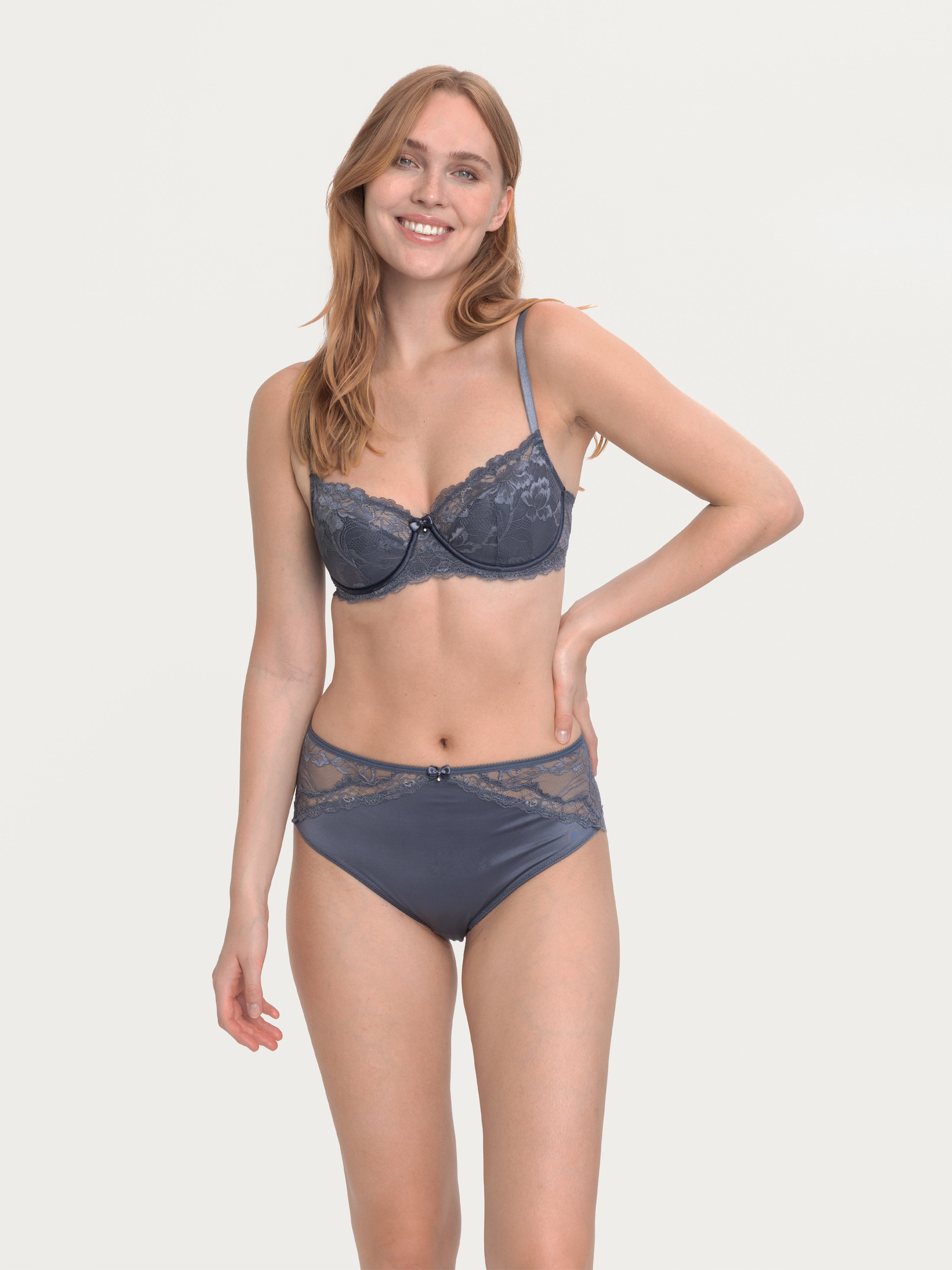 Lepel Balconette bra with pre-formed underwire Spacer 801 Moon cup C: for  sale at 26.99€ on